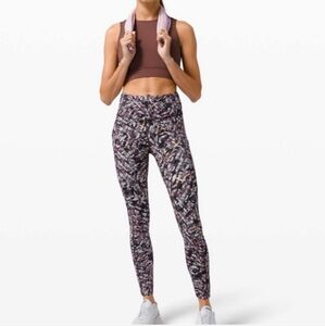 Lululemon Fast & Free Tight Nulux Kaleidoscopic Pink Size 2